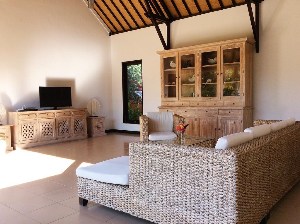 Taman Dewi Sri Villa Et Bungalow Pemuteran Exterior foto